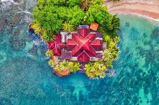 Maison duplex Rose à Deshaies - Location en Guadeloupe